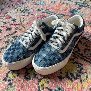 Vans Old Skool Stackform size 10 in checkered denim